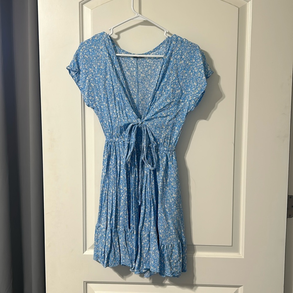 SHEIN front tie dress size medium/US 6